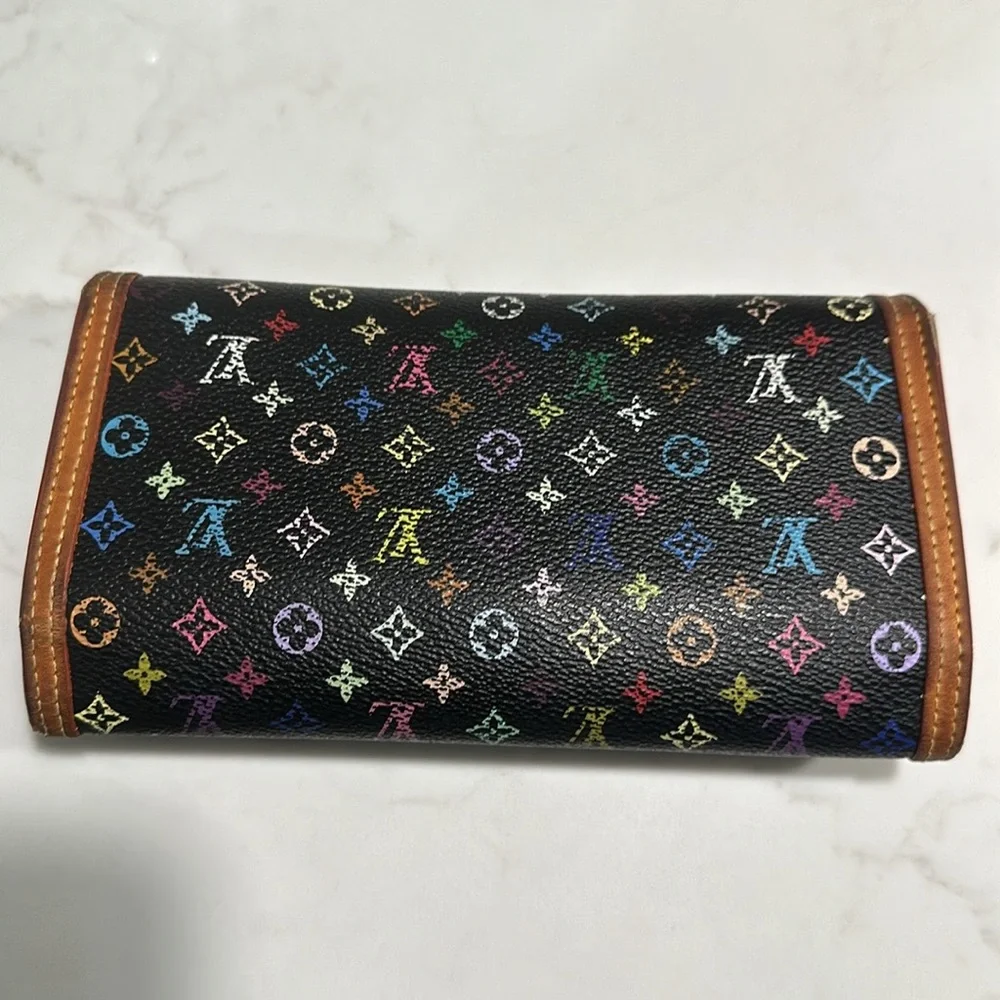 Pre-loved Louis Vuitton Murakami International Wallet